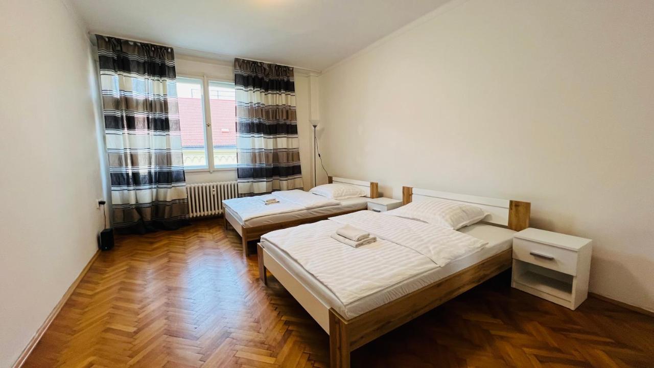 Cosy Flat In The Heart Of Prague Apartment Екстериор снимка